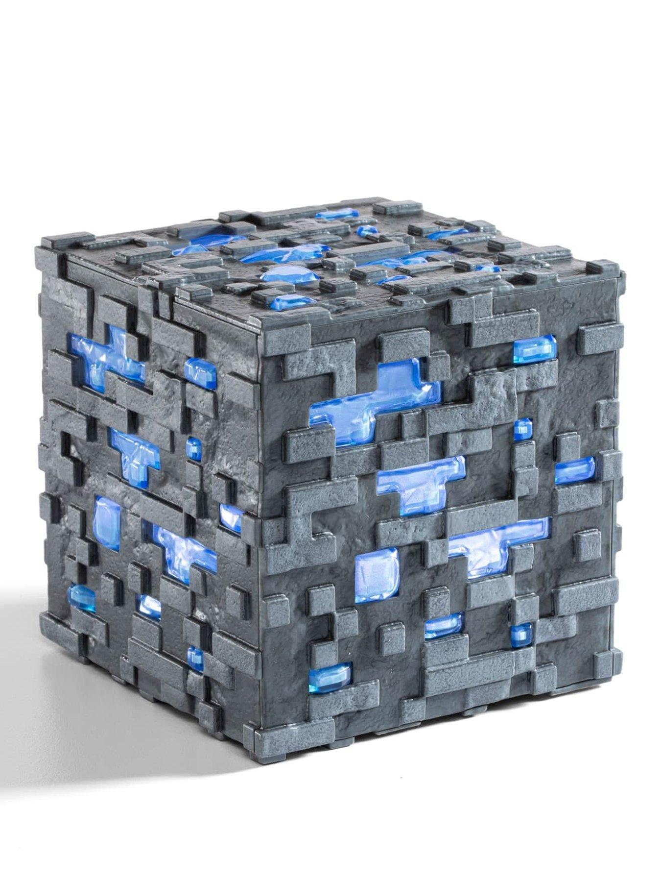 Minecraft Minecraft Illuminating Diamond Ore