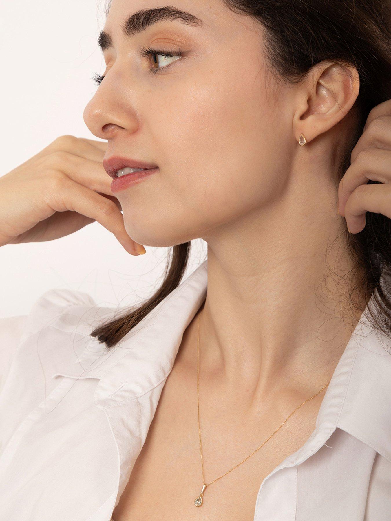 the-love-collection-9ct-yellow-gold-stud-earring-and-pendant-necklace-set