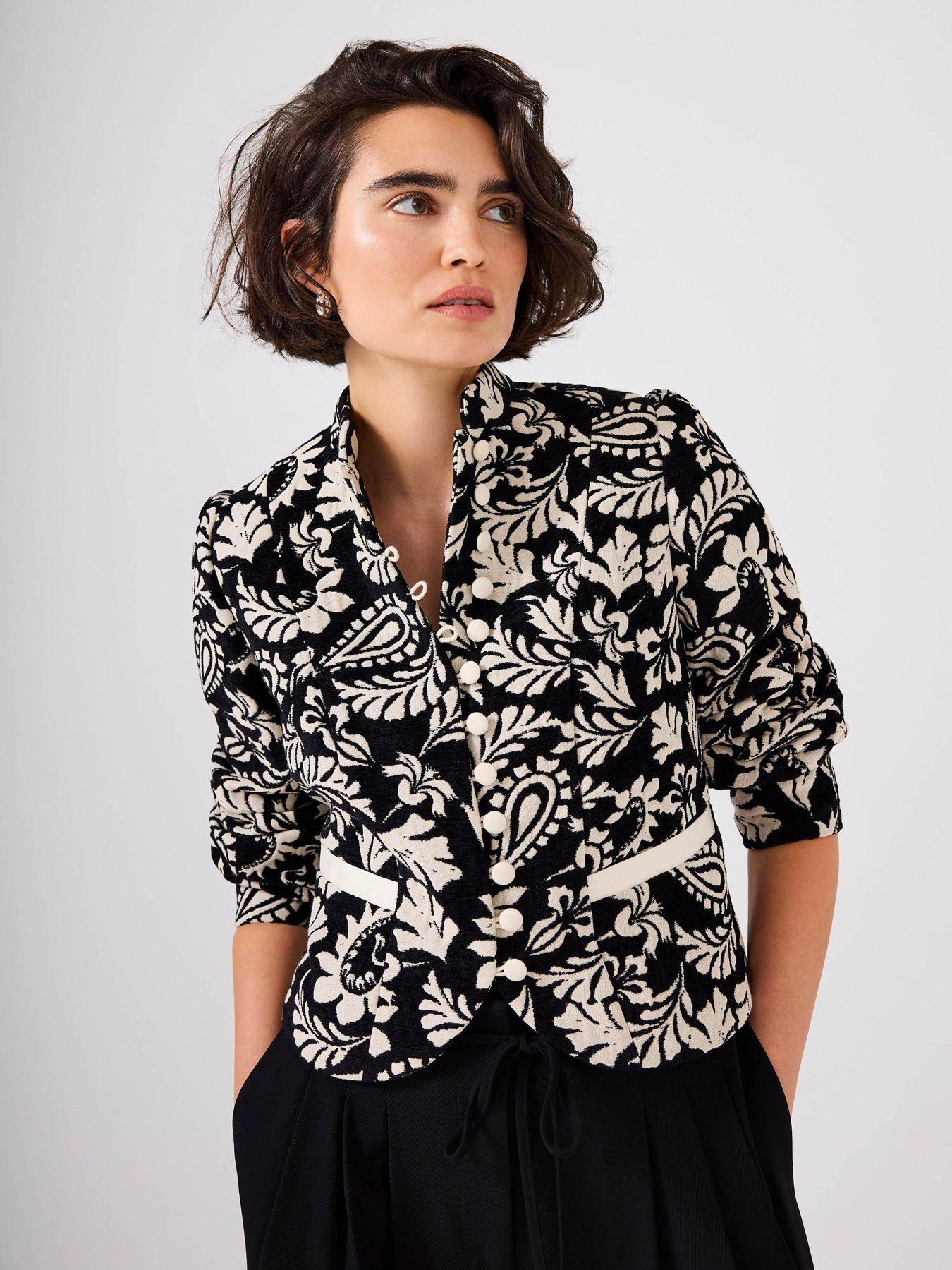 mint-velvet-jacquard-poets-jacketoutfit