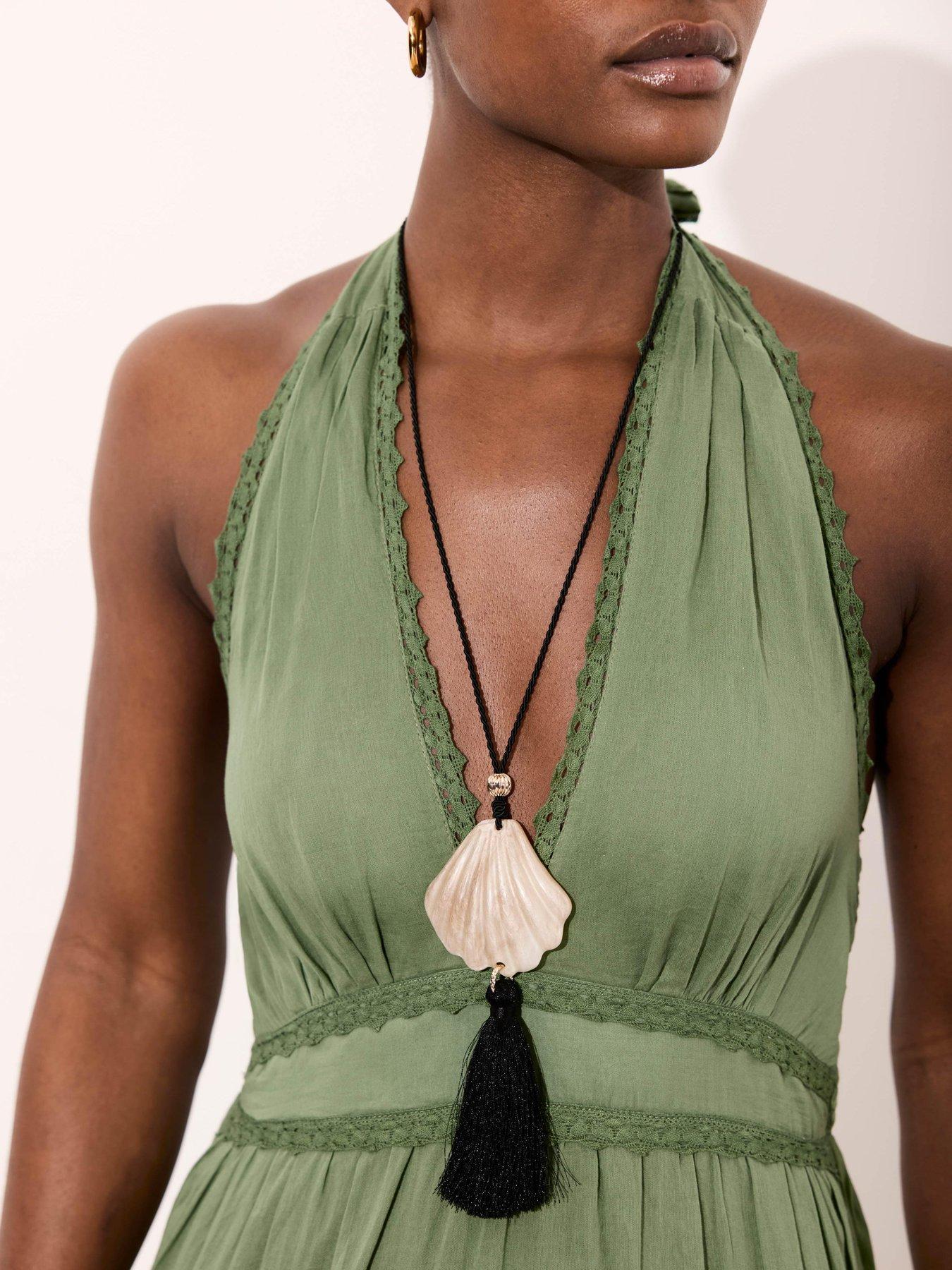 Image 2 of 4 of Mint Velvet Shell Resin Tassel Pendant