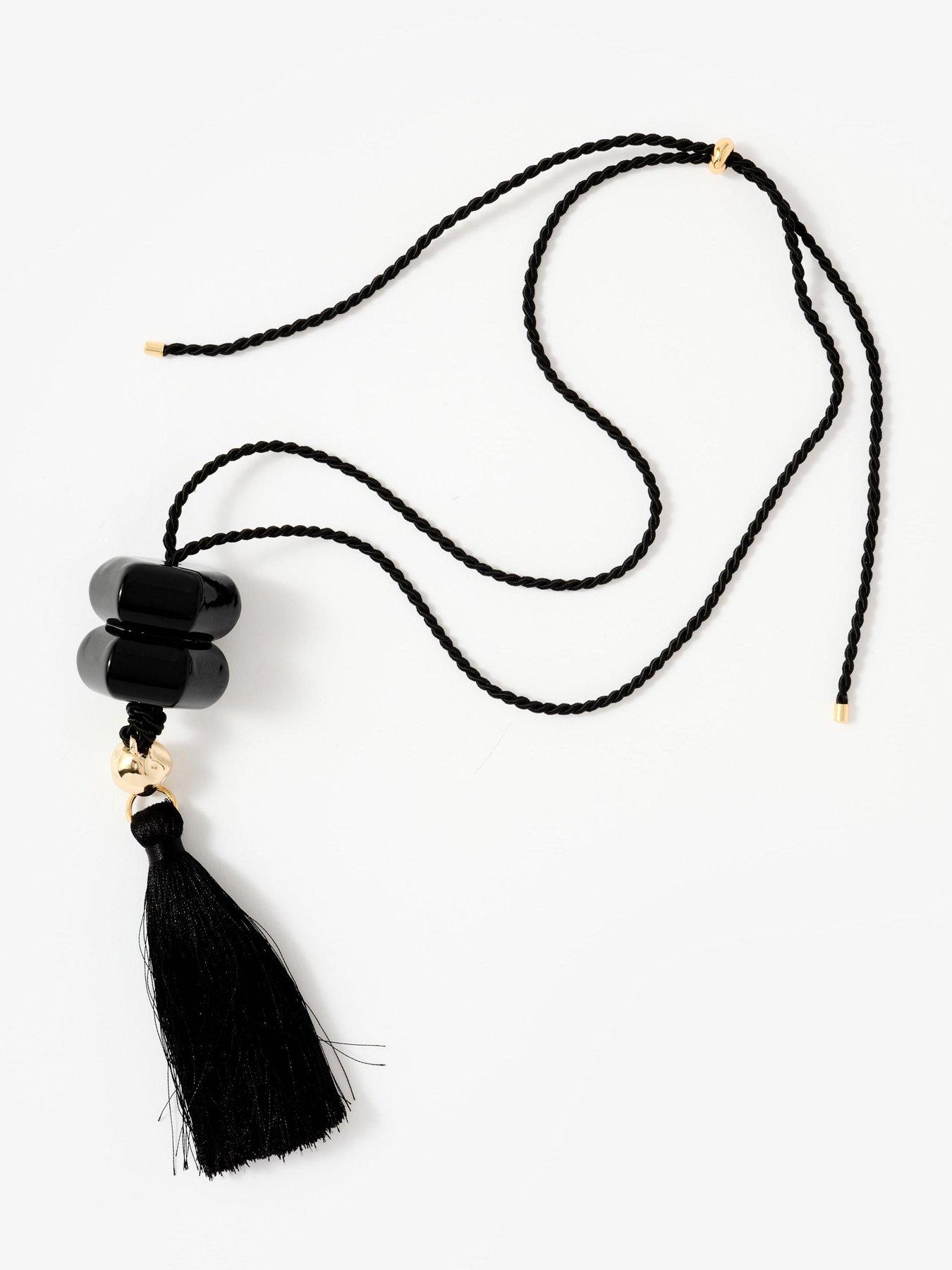 mint-velvet-black-resin-tassel-pendantoutfit