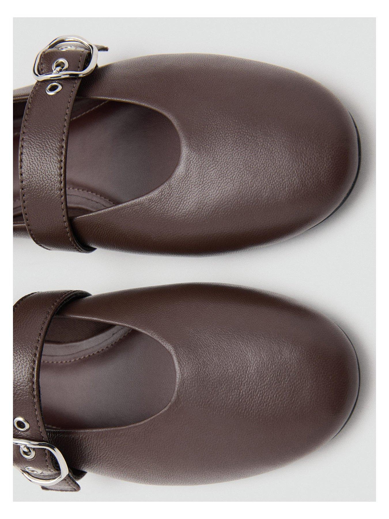 mango-leather-ballerina-with-strap-and-buckle-browndetail