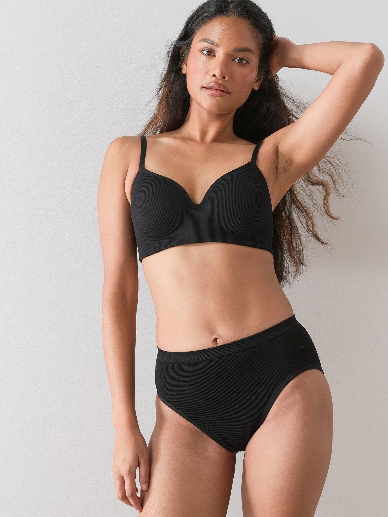 Image 6 of 7 of The Very Collection 2 Pack Seamless Padded Bralette - Black/White