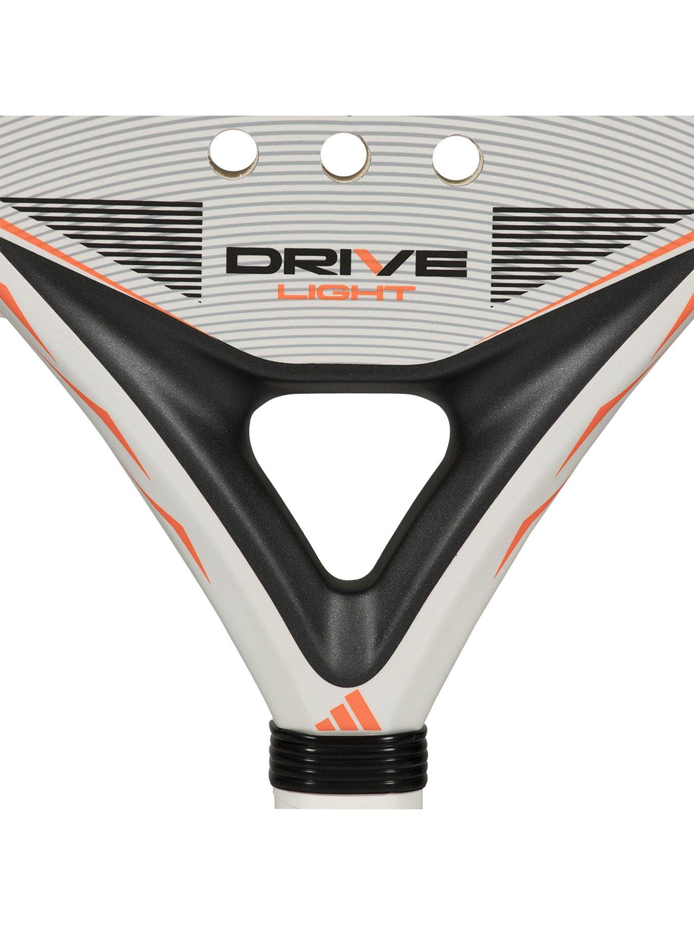 adidas-drive-light-2026-padel-racketoutfit