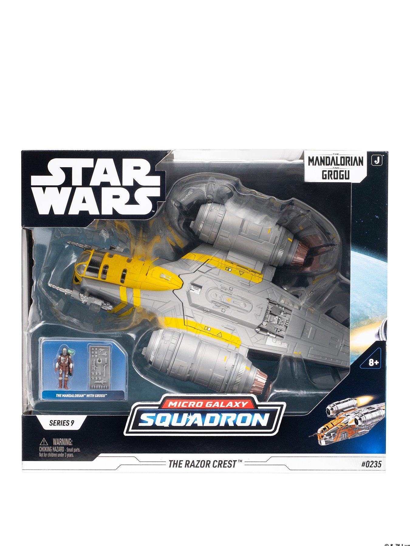 Star Wars SWJ - Deluxe Vehicle (8" Vehicle  &  2 Figure) - Razorcrest w/ Mando  &  Grogru - Series 9