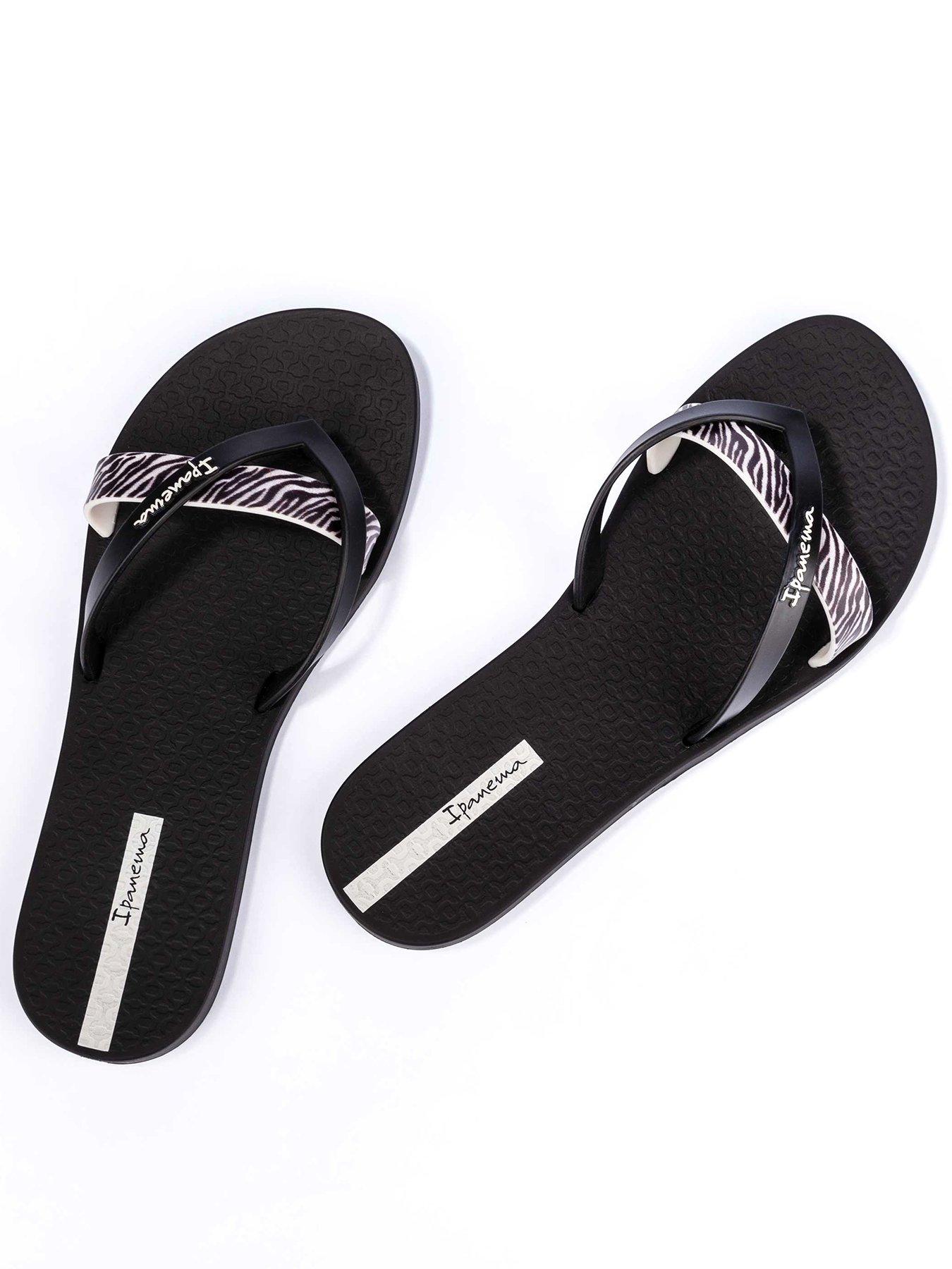 Ipanema Kirei Chic Print Flip Flop - Black