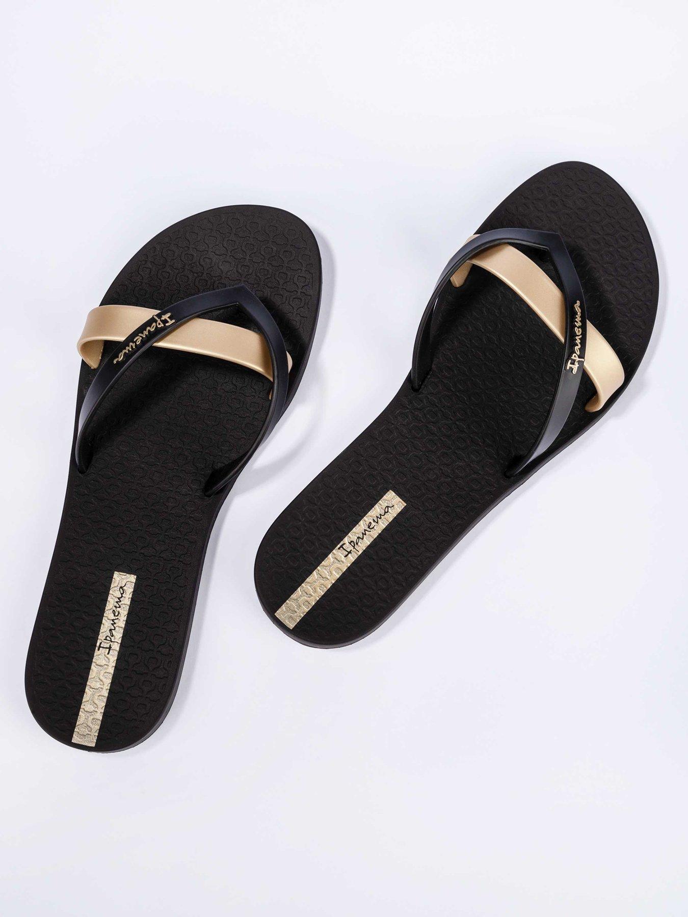 Image 5 of 5 of Ipanema Kirei Print Flip Flop - Black