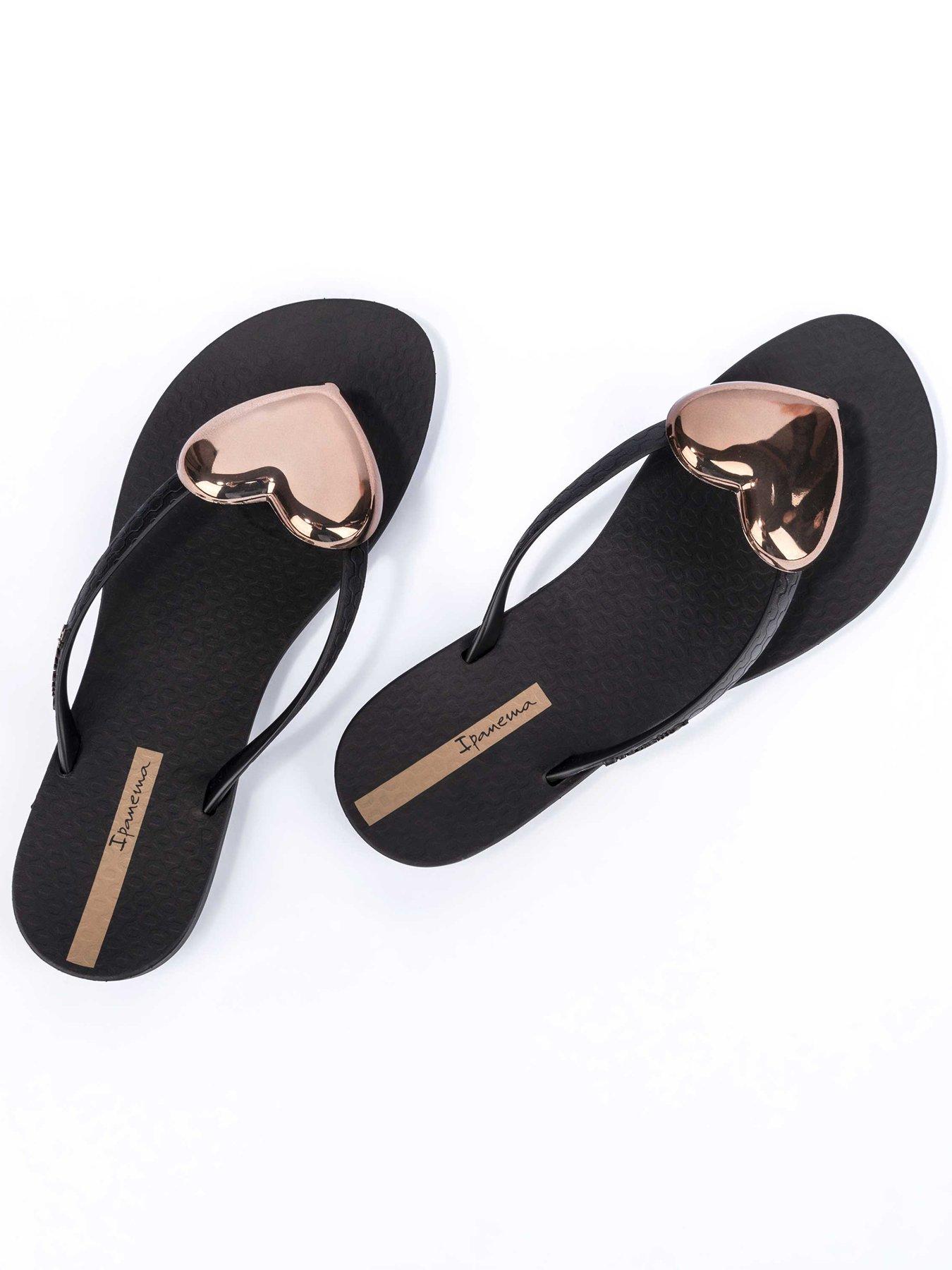 Image 3 of 3 of Ipanema Maxi Fashion Heart Hardware Flip Flop - Black