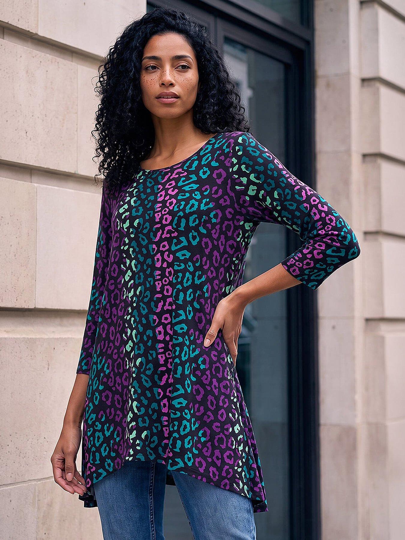 Roman Animal Print Hanky Hem Stretch Top