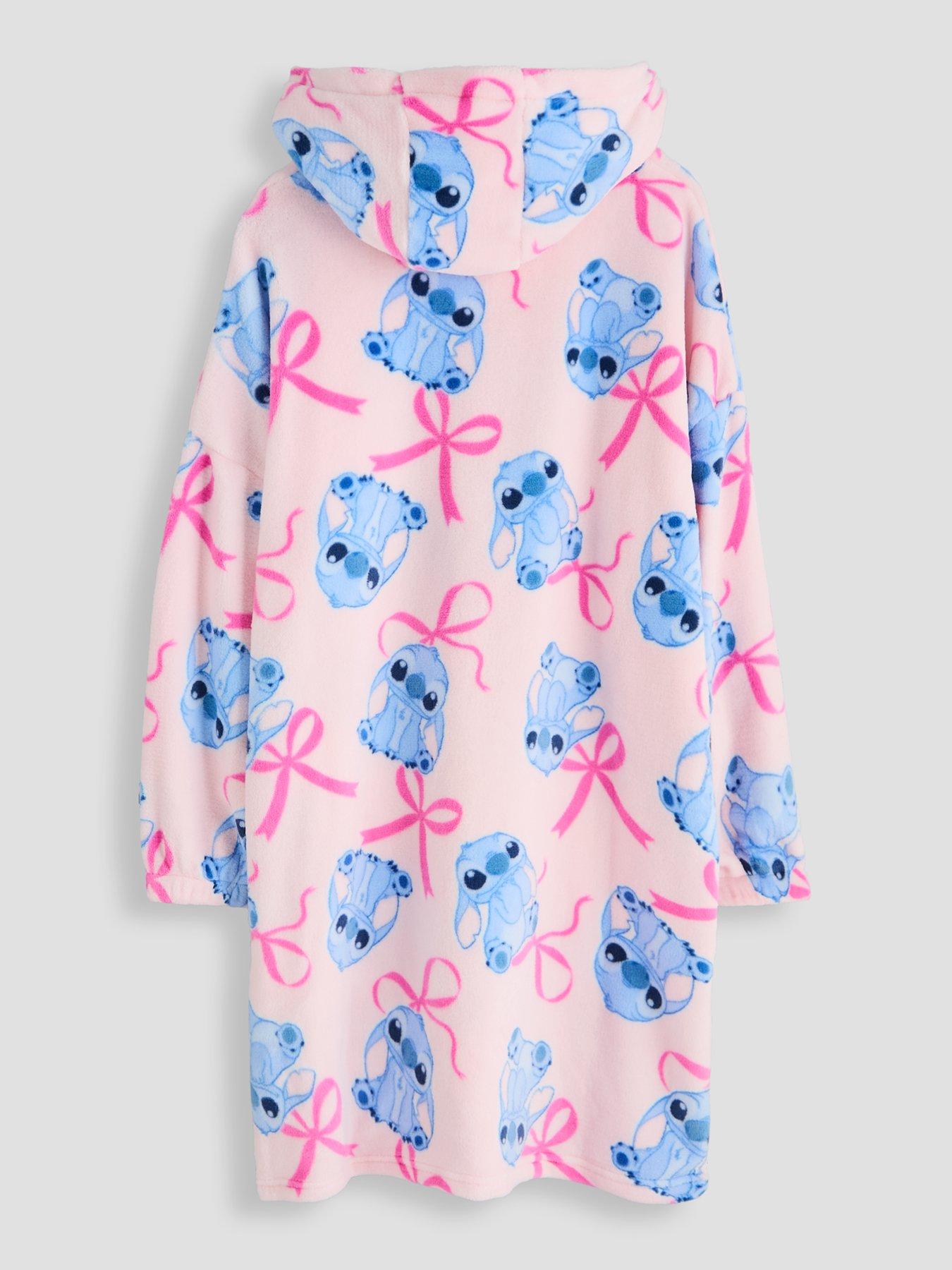 Image 2 of 5 of The Very Collection Disney Lilo &amp; Stitch Hooded Blanket