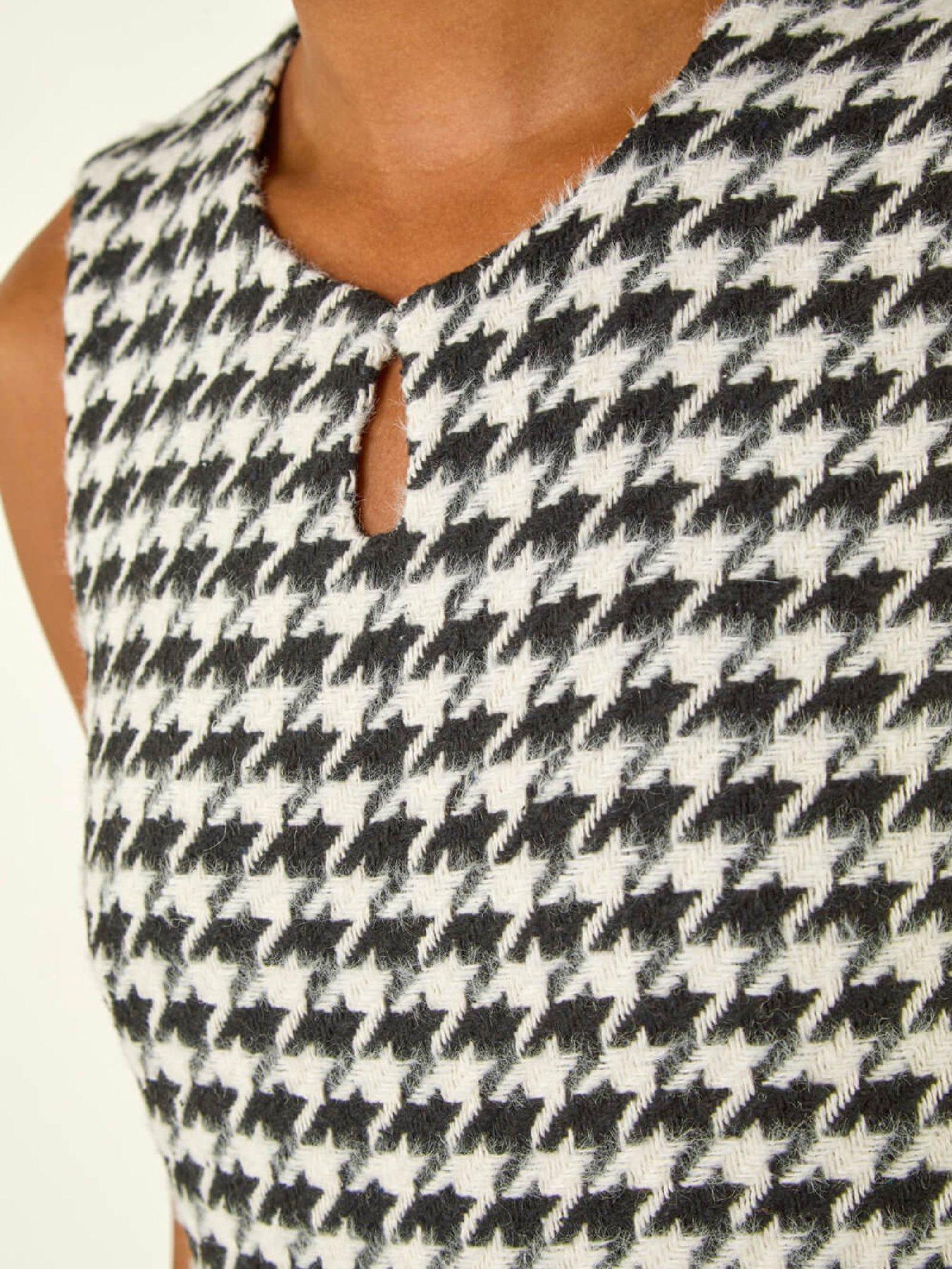 roman-houndstooth-keyhole-pinafore-dressdetail