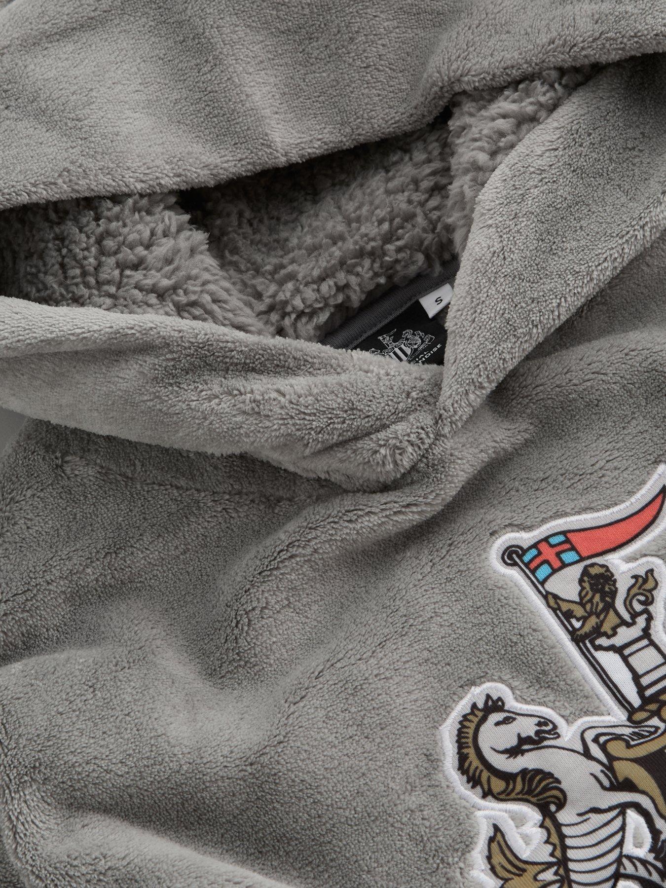 Image 4 of 4 of The Very Collection Newcastle FC Crest Hooded Blanket - Grey