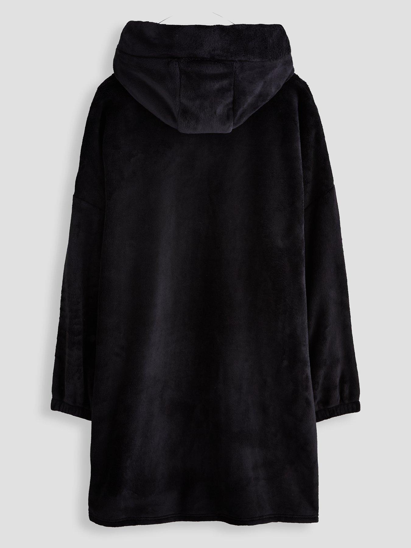 Image 2 of 4 of The Very Collection Celtic FC Crest Hooded Blanket - Black