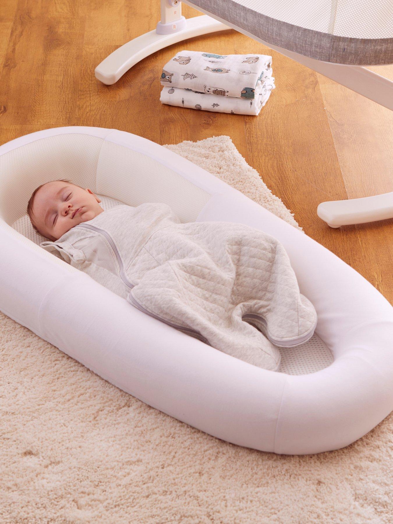 purflo-sleep-tight-baby-bed-soft-whitefront