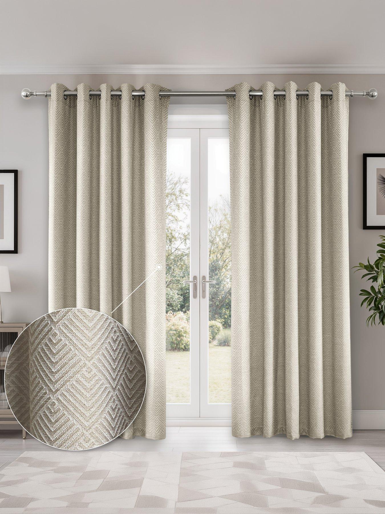 The Very Collection Sorrento Ultra Blackout Jacquard 66x72 Eyelet
