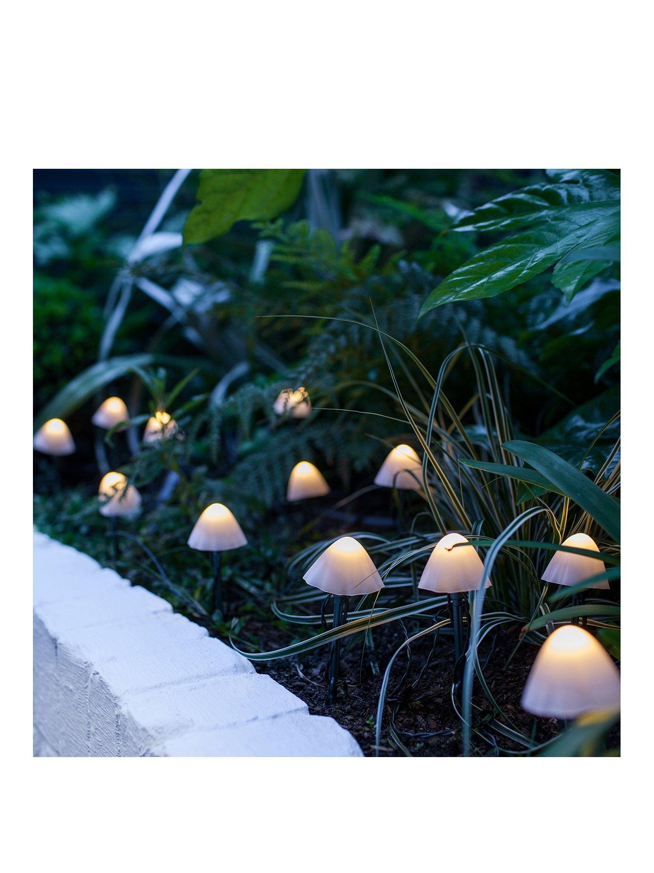 lights4fun-12-mini-mushroom-solar-stake-lightsstillFront
