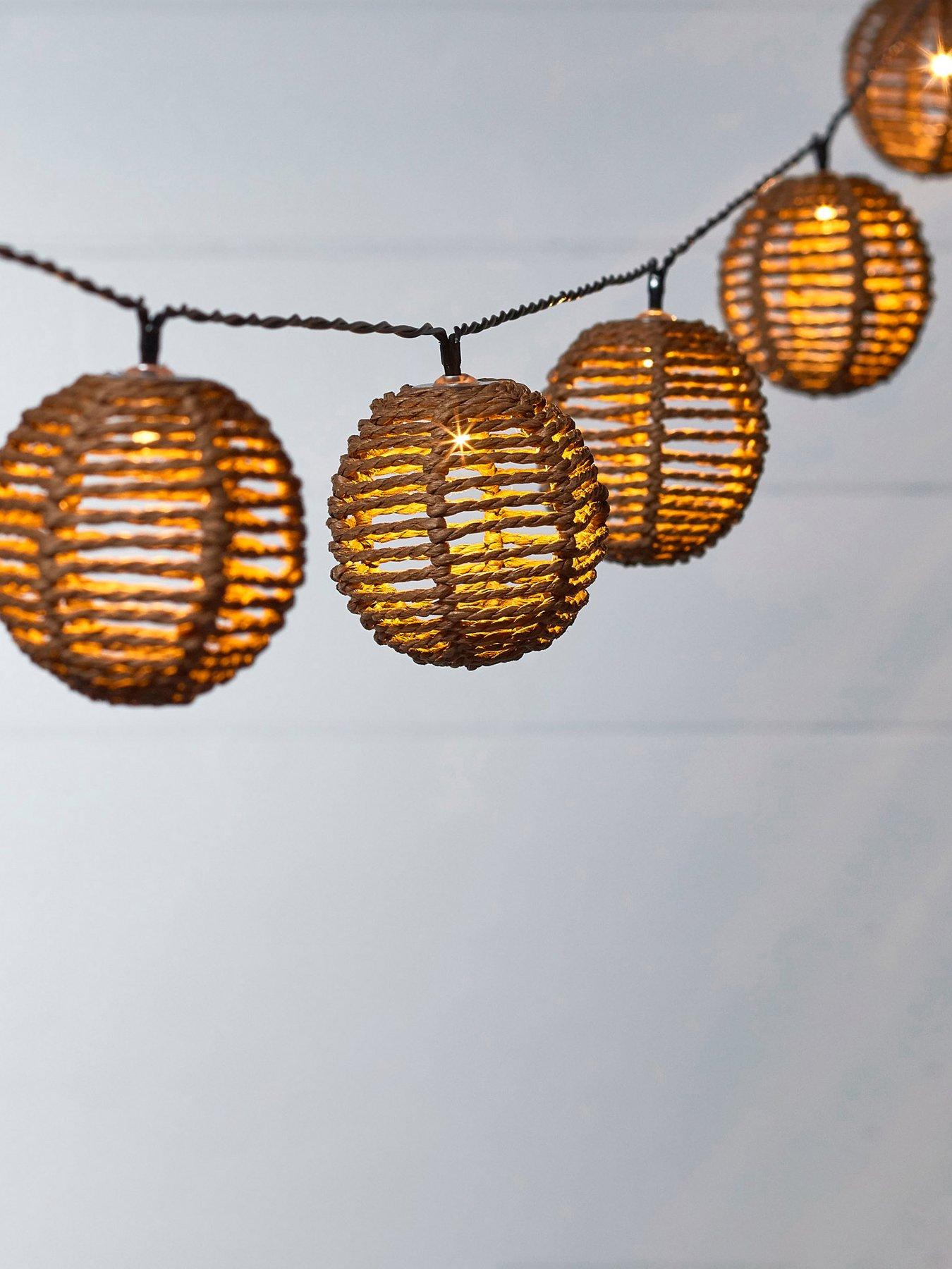 lights4fun-10-rattan-sphere-solar-fairy-lightsback