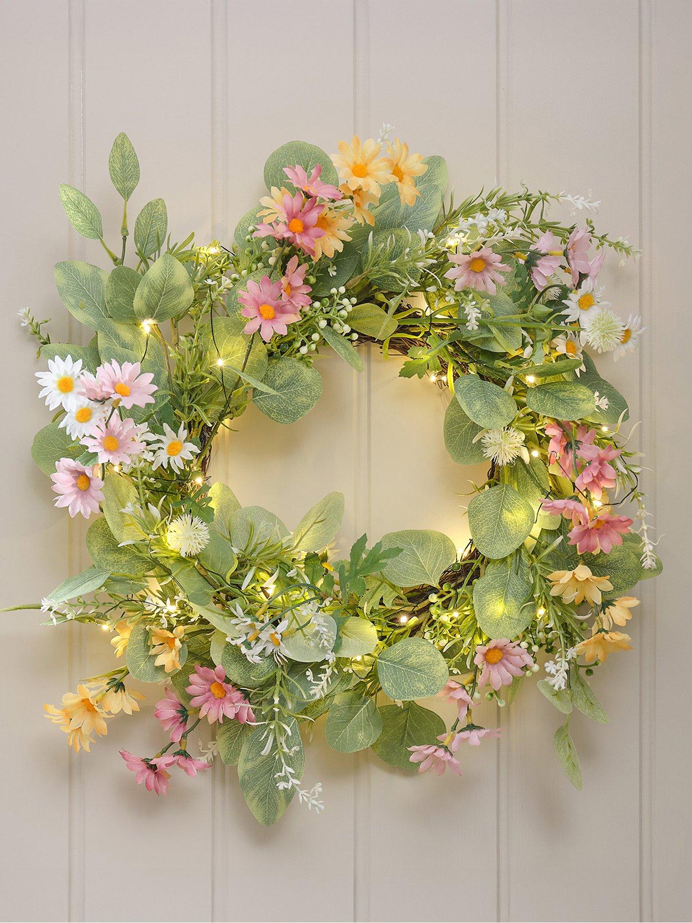 lights4fun-40cm-pre-lit-wilderness-daisy-wreathfront