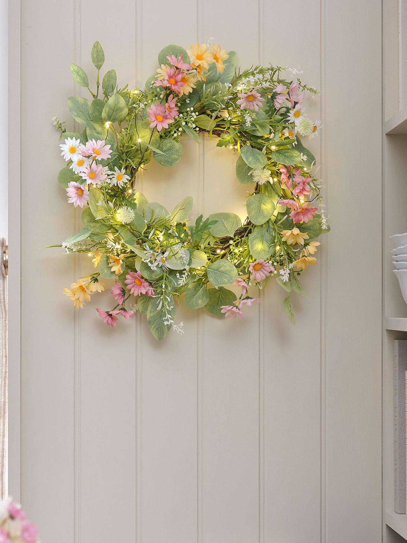 lights4fun-40cm-pre-lit-wilderness-daisy-wreathdetail
