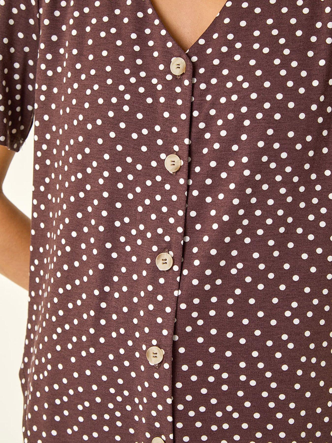 roman-petite-spot-v-neck-blousedetail