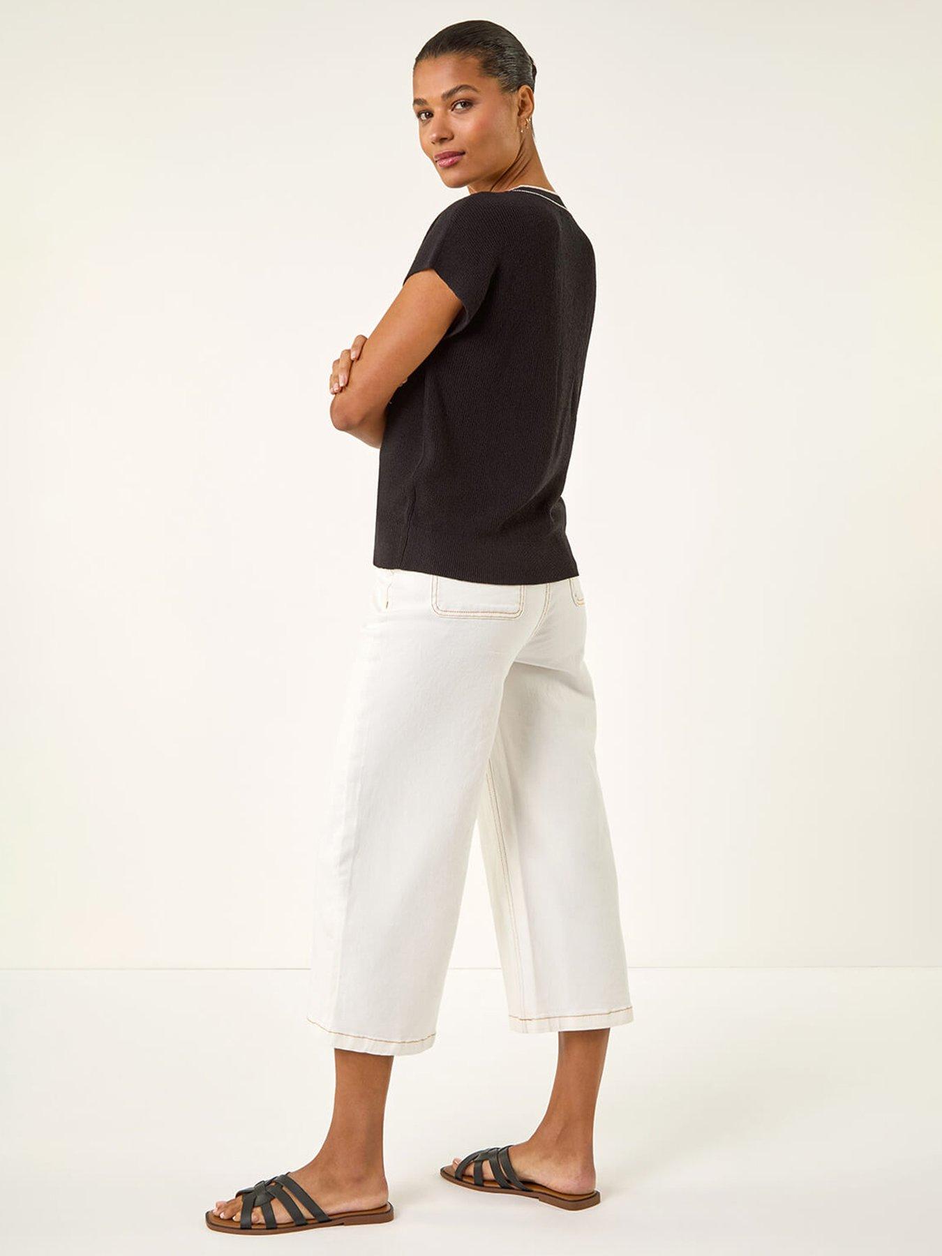 roman-light-weight-v-neck-knitted-veststillFront