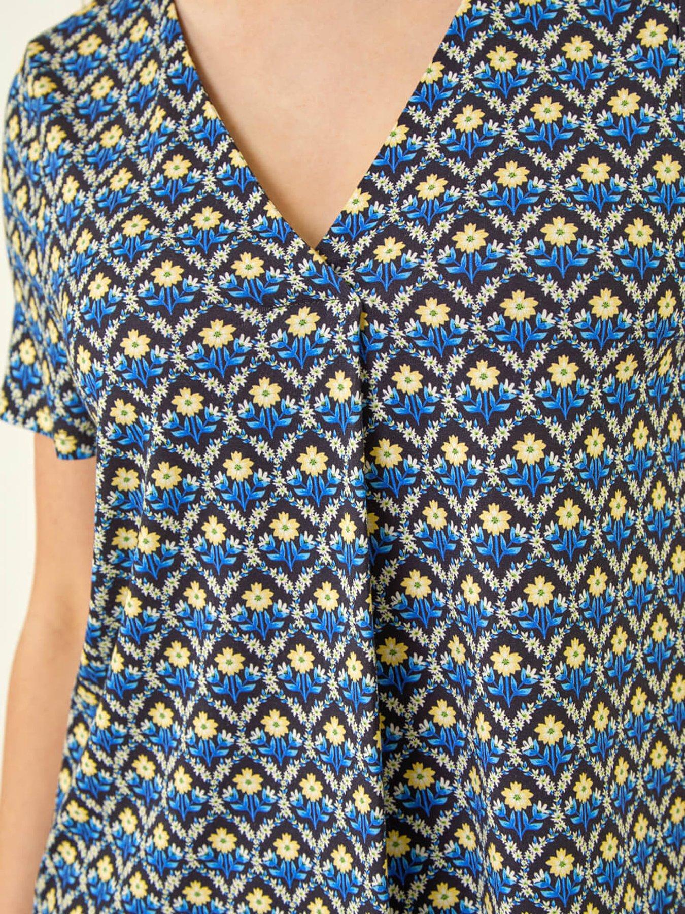 Image 5 of 5 of Roman Petite Abstract V-neck Stretch Top