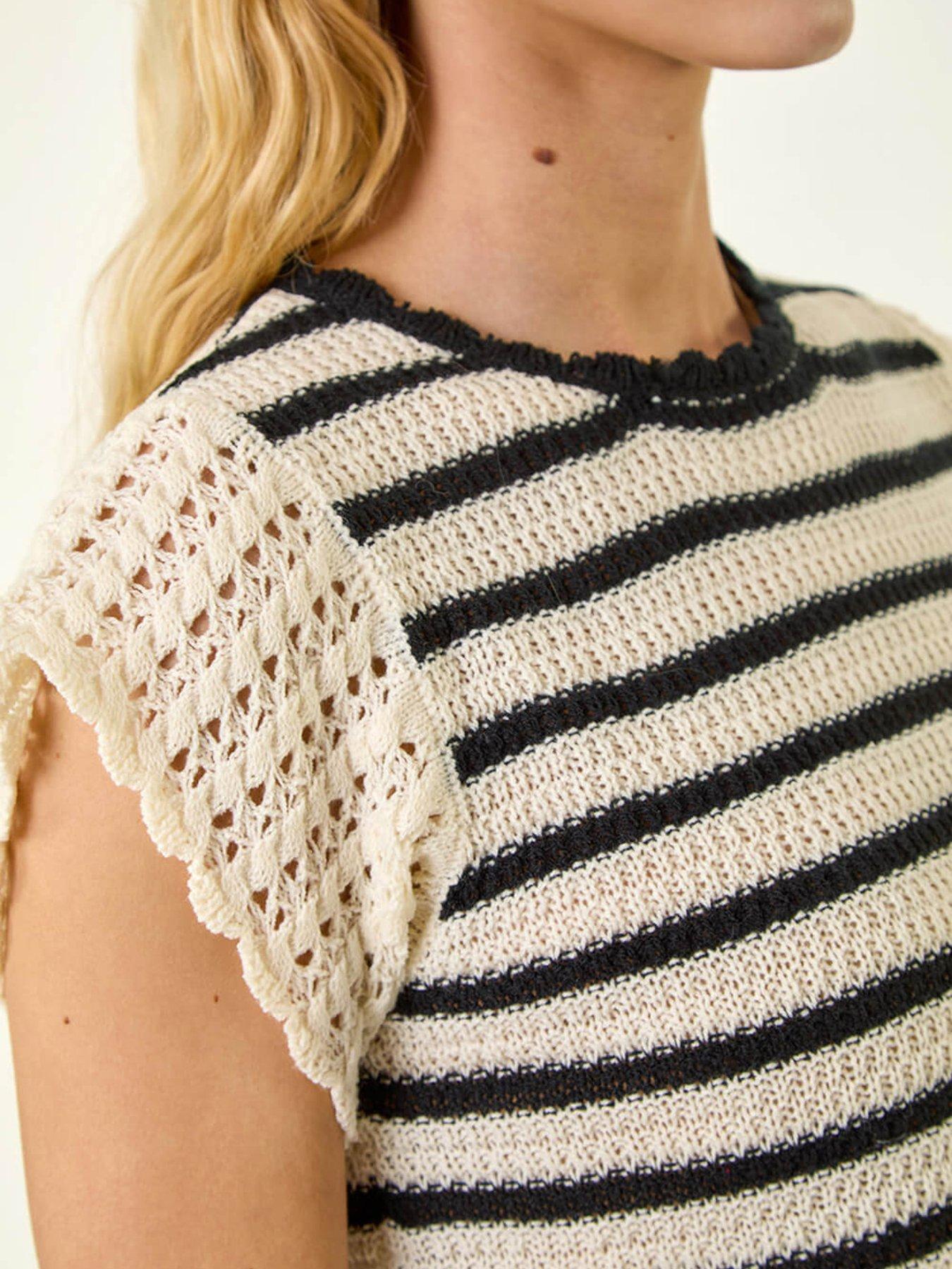 roman-stripe-knitted-topdetail