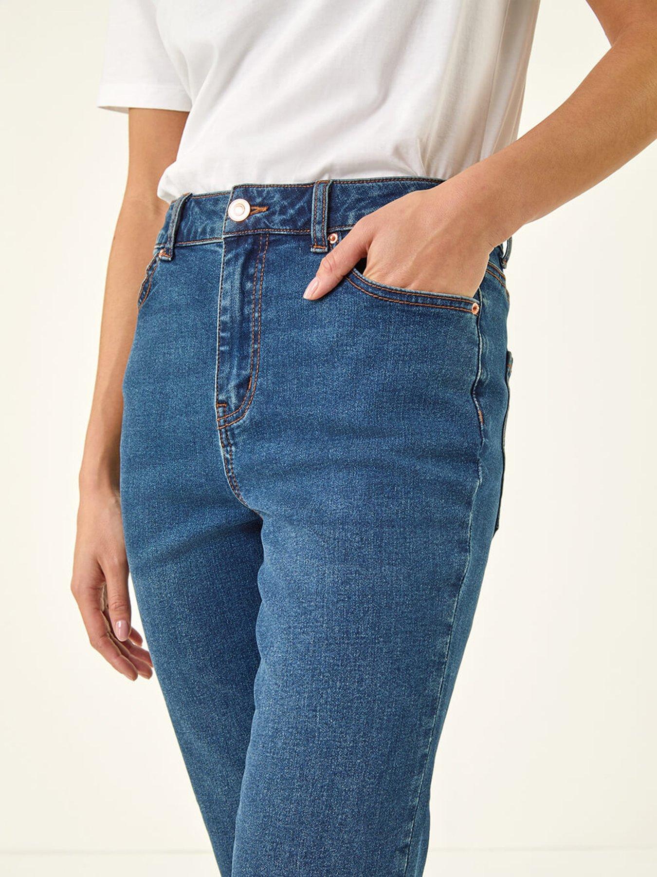 roman-petite-boocut-cropped-jeansdetail