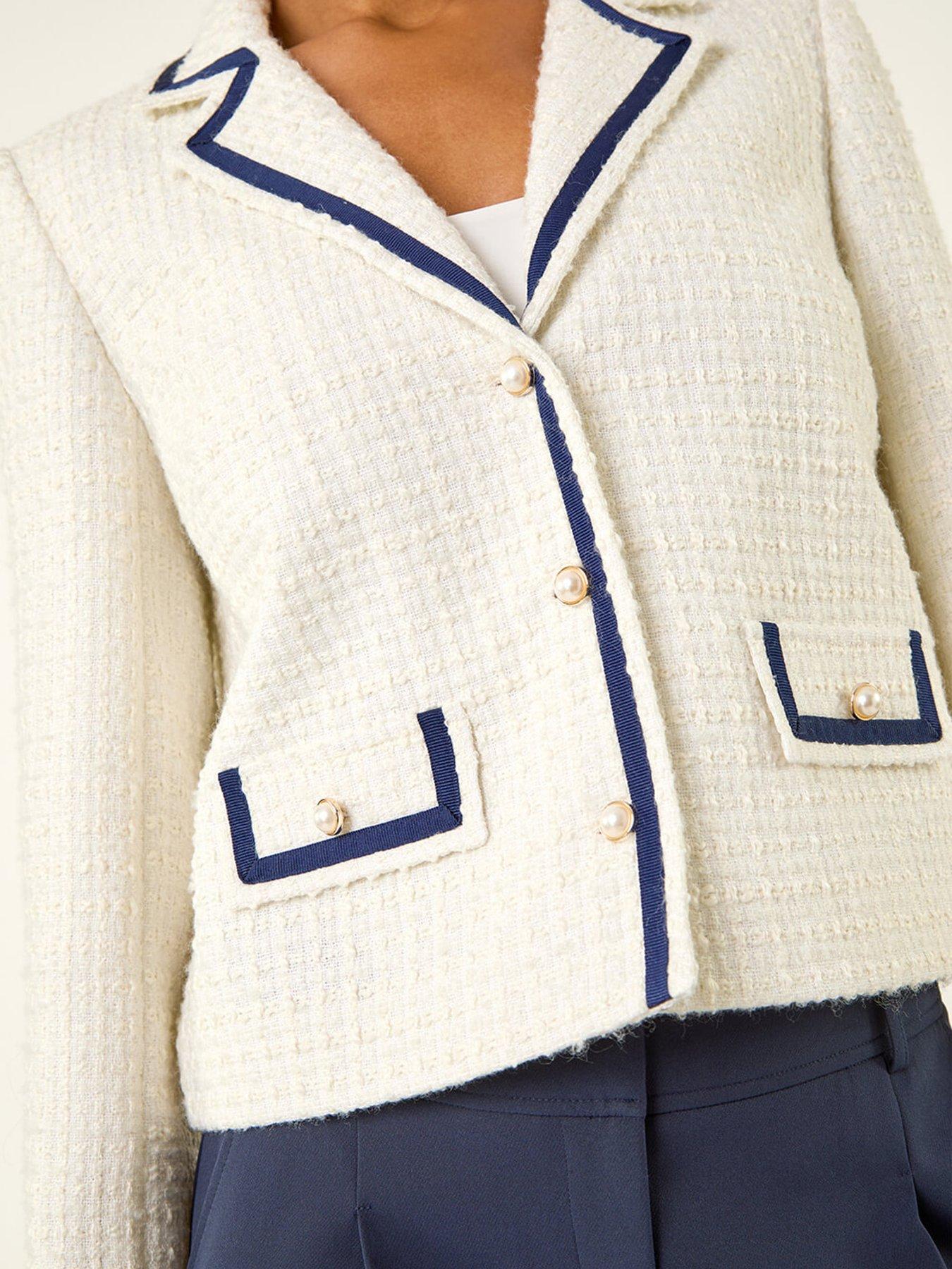 roman-boucle-contrast-tape-jacketdetail