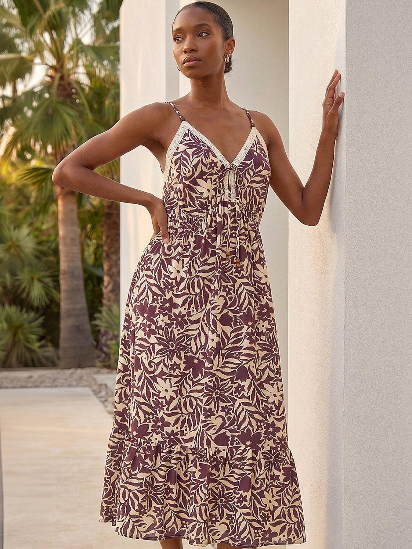 Roman Petite Abstract Crochet Trim Dress