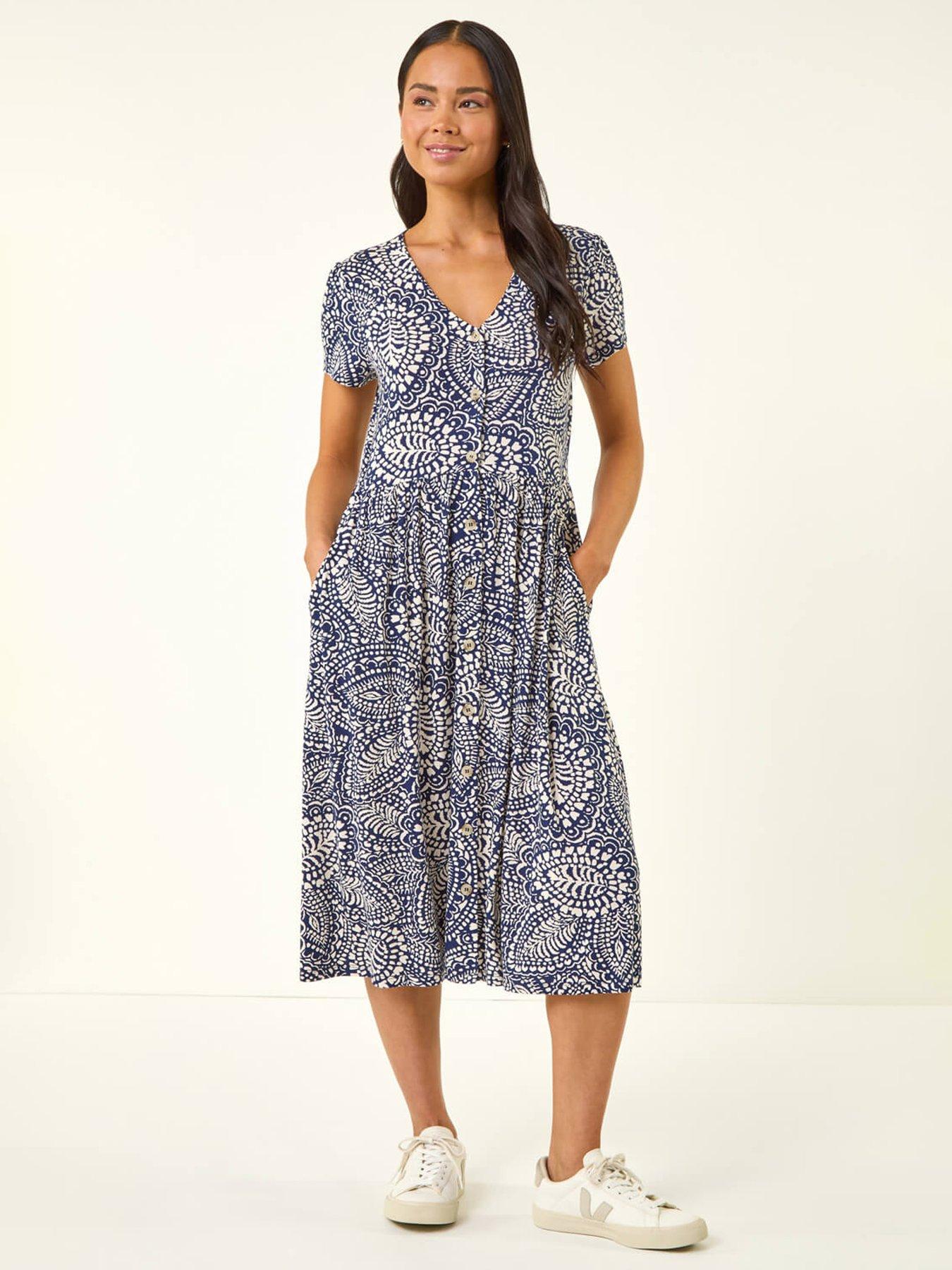 roman-petite-abstract-button-pocket-stretch-dressback