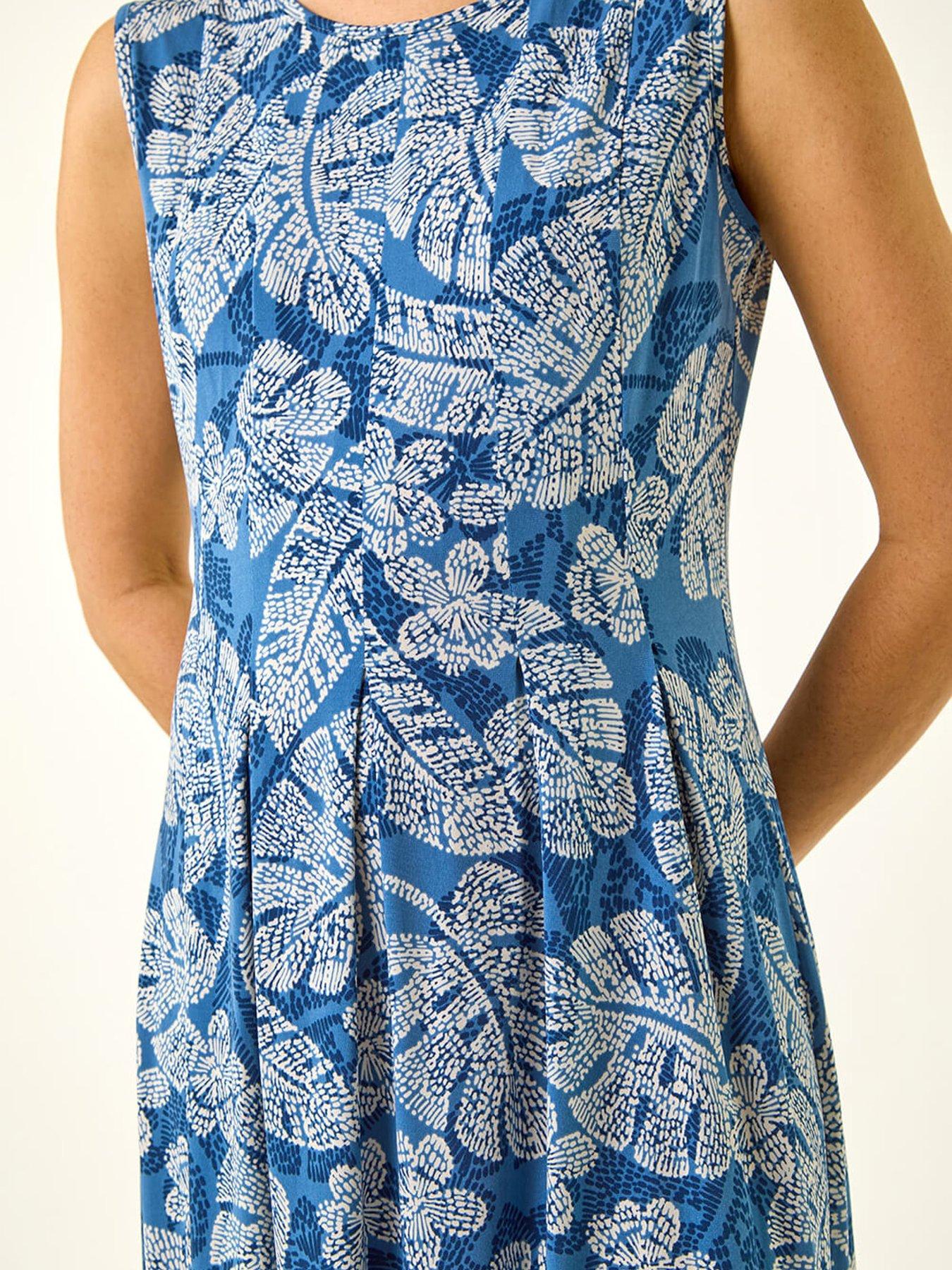 roman-leaf-print-panel-dressdetail