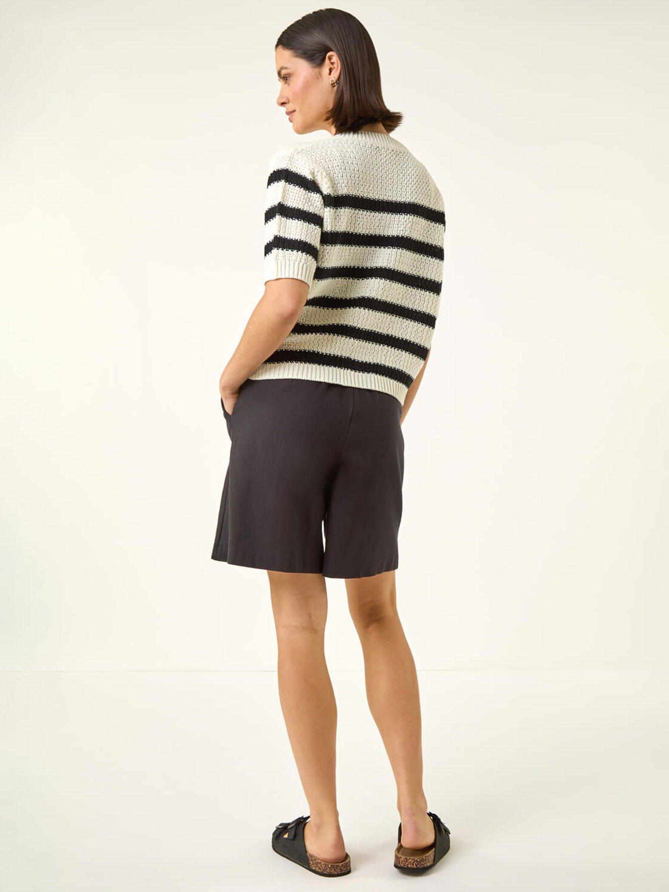 roman-stripe-button-knit-cardiganstillFront