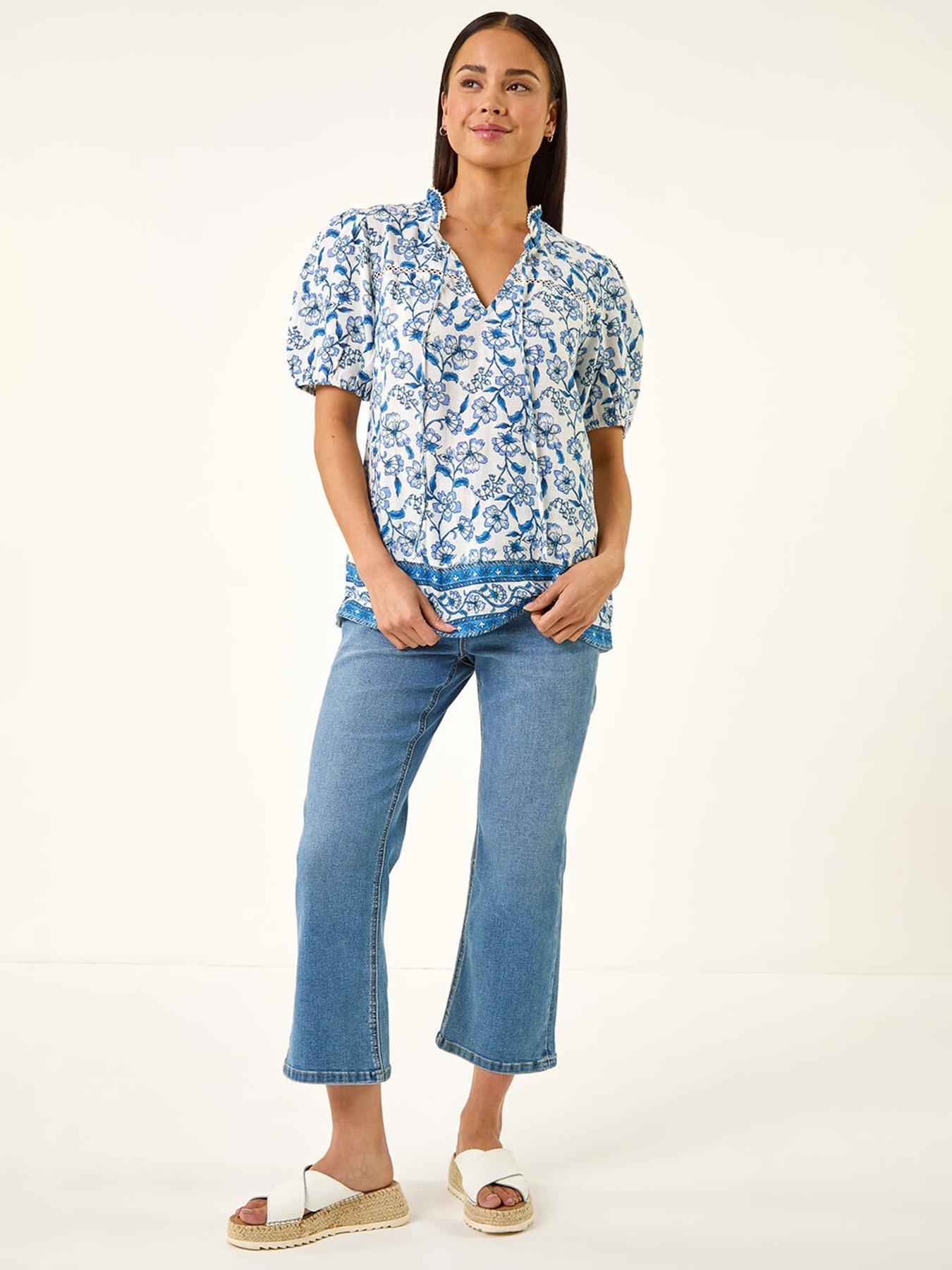 Image 3 of 5 of Roman Petite Floral Border V-neck Top