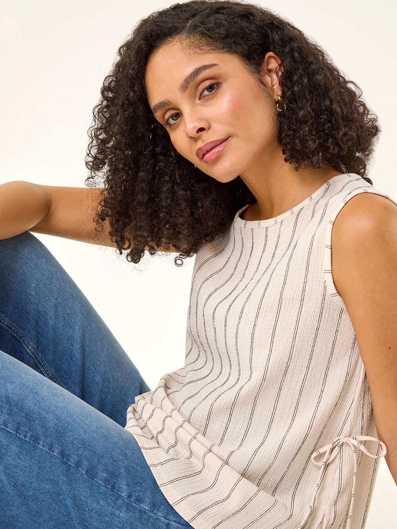 roman-stripe-side-tie-detail-topoutfit