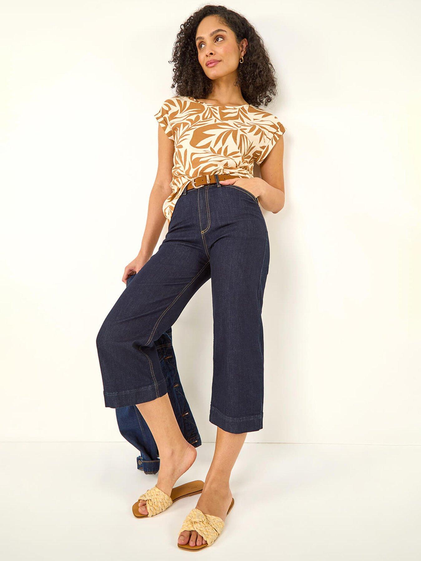 roman-leaf-print-shell-topback