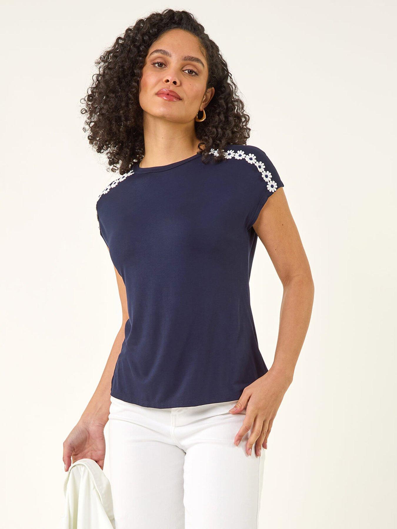 roman-daisy-shoulder-trim-topfront
