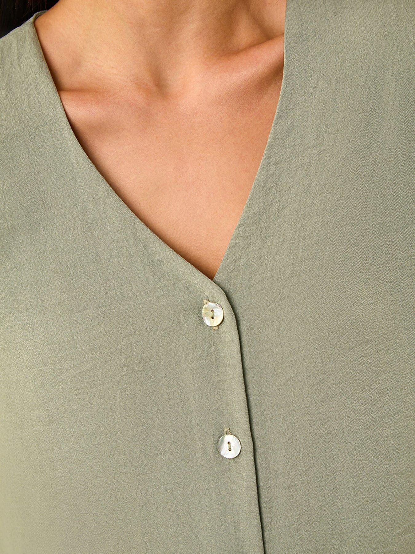 roman-petite-v-neck-button-through-blousedetail