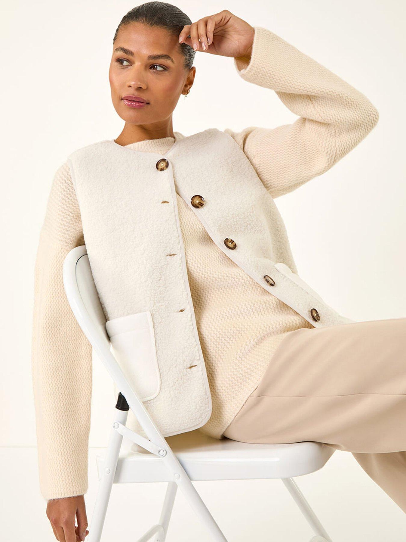 roman-fleece-pocket-giletoutfit