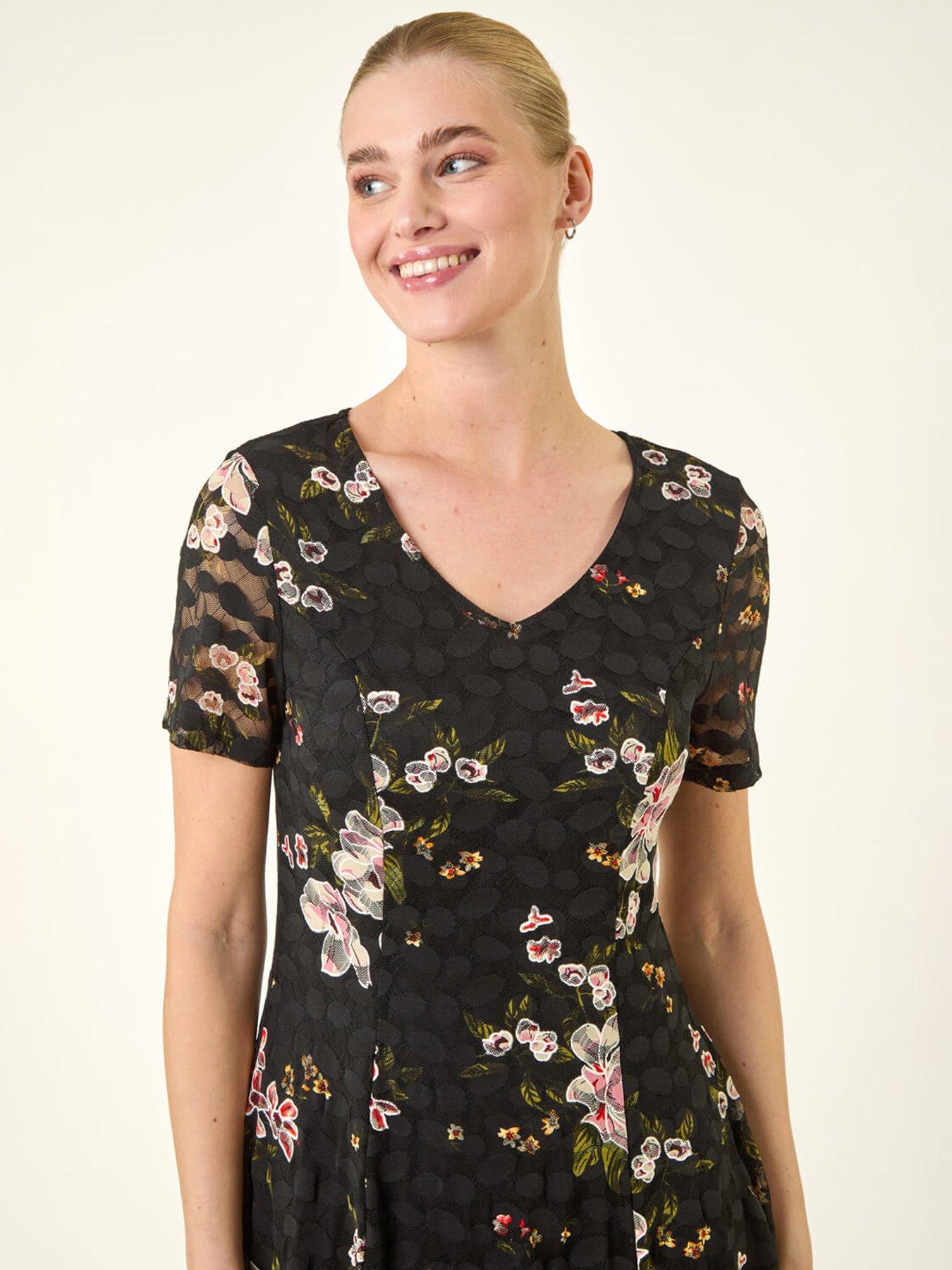 roman-floral-print-lace-stretch-dressoutfit