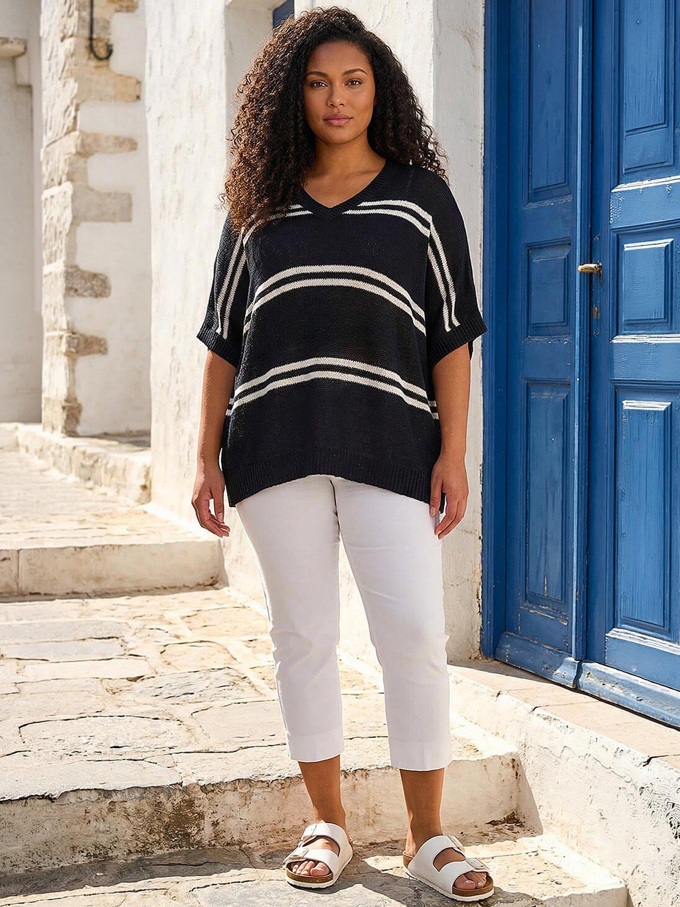 Roman Curve Stripe V-neck Knit Jumper