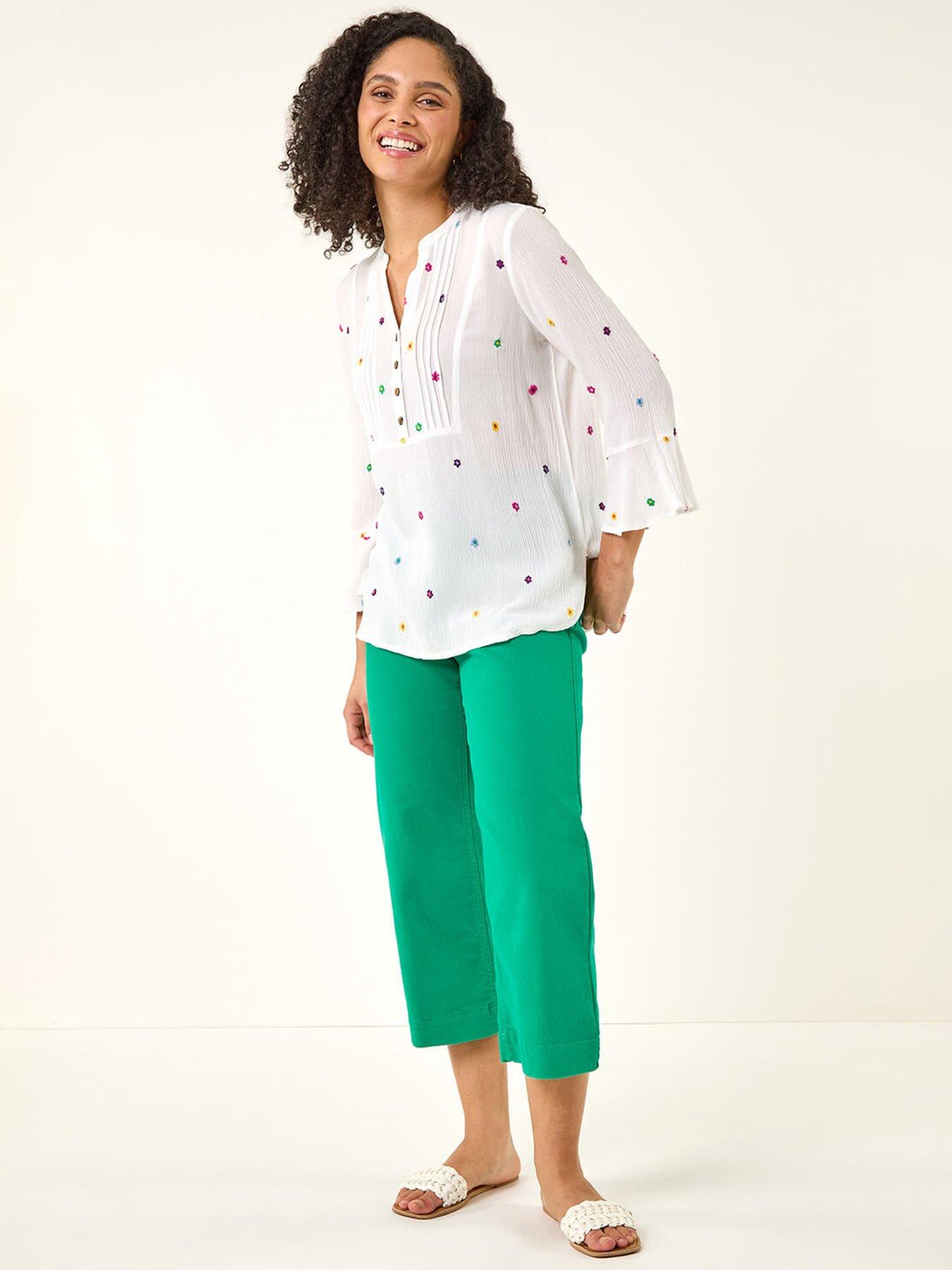 roman-floral-embroidered-buttoned-topback