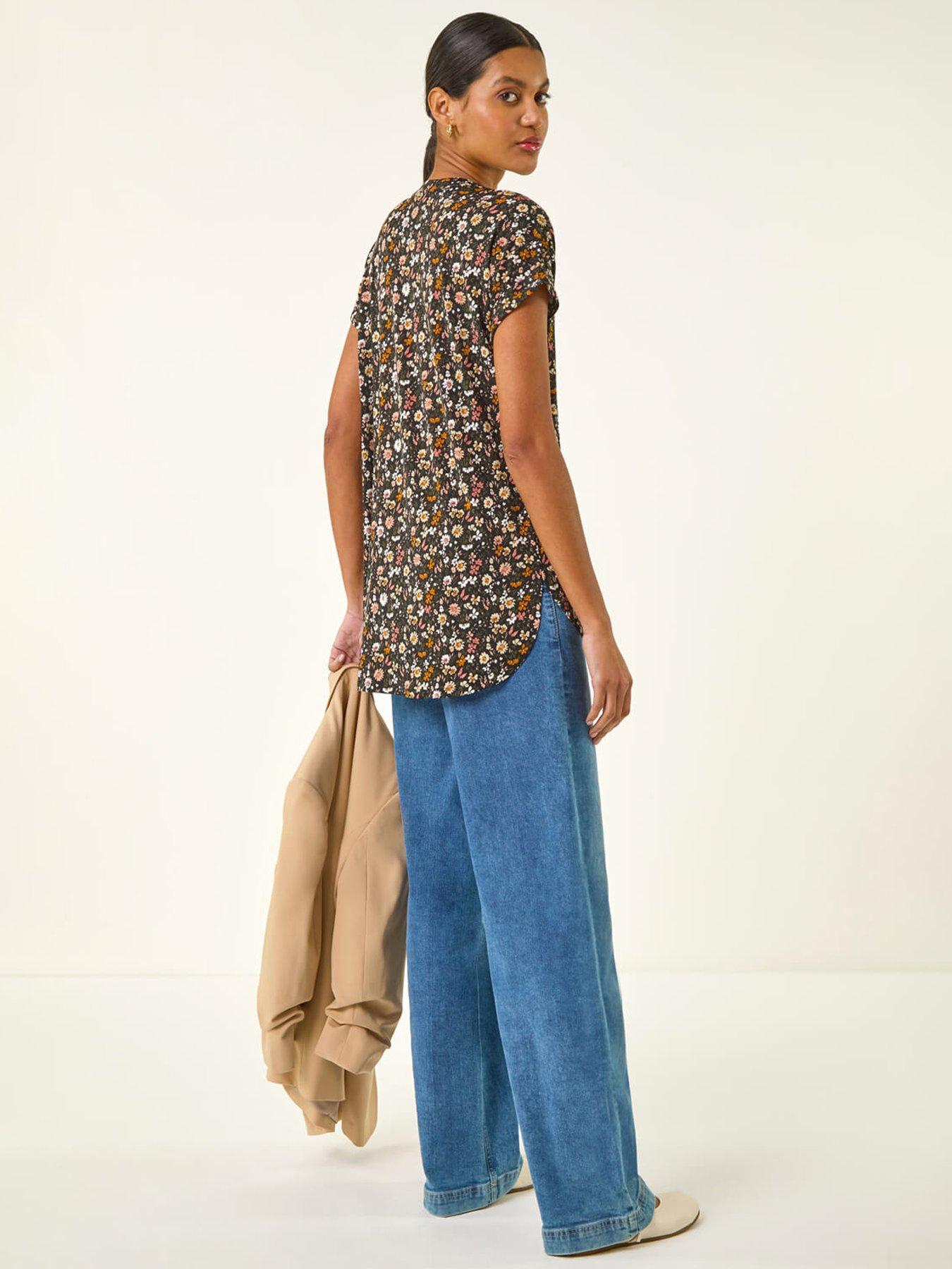 roman-floral-puff-print-collared-topstillFront