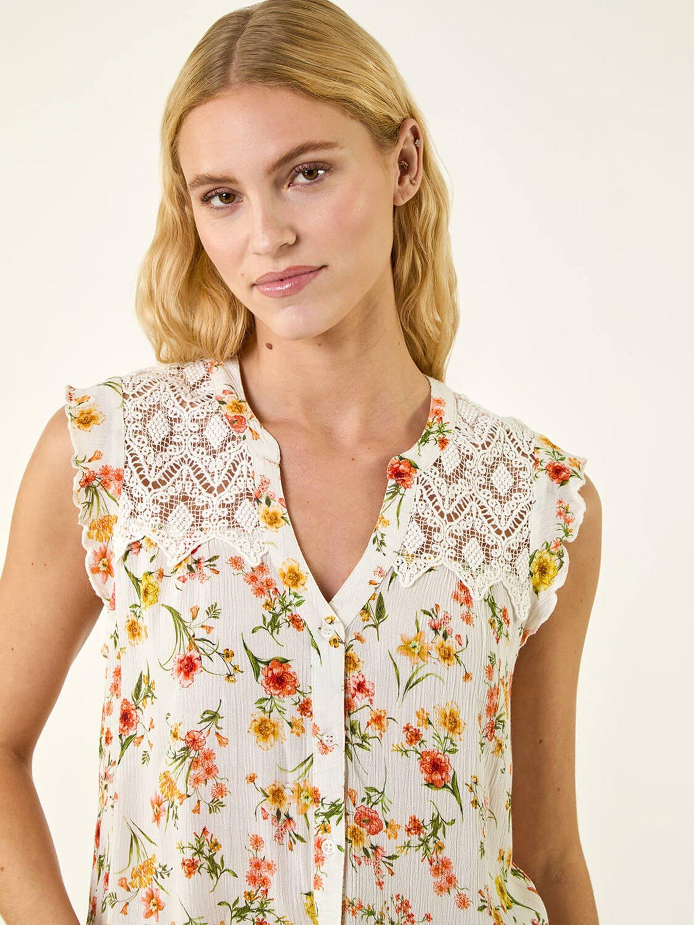 roman-floral-lace-sleeveless-blouseoutfit