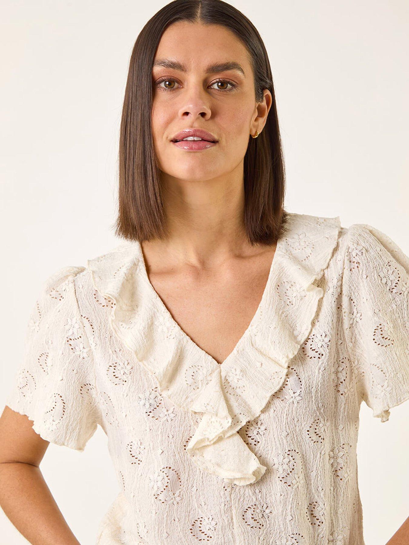roman-textured-frill-topoutfit