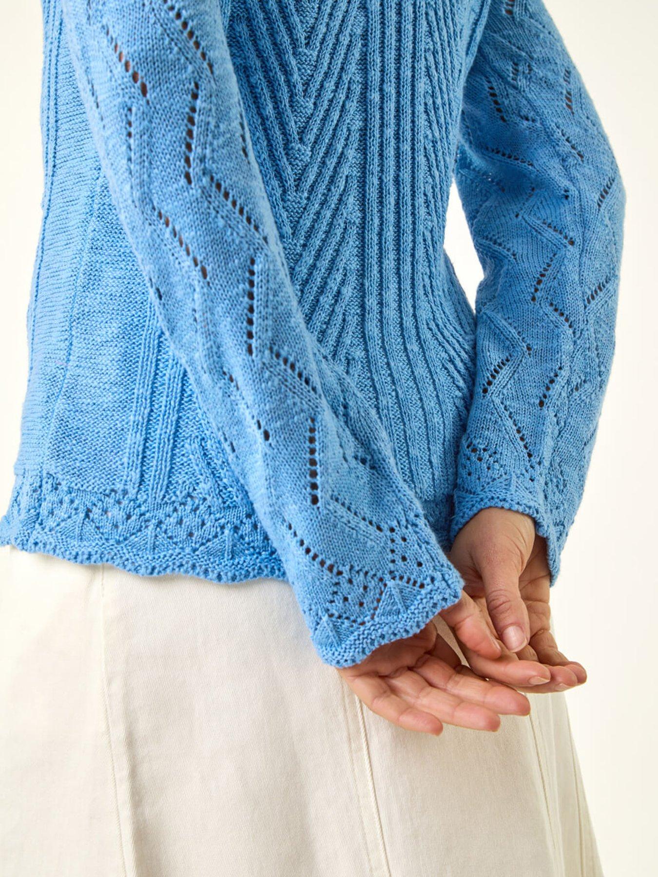 roman-scallop-v-neck-knit-jumperdetail