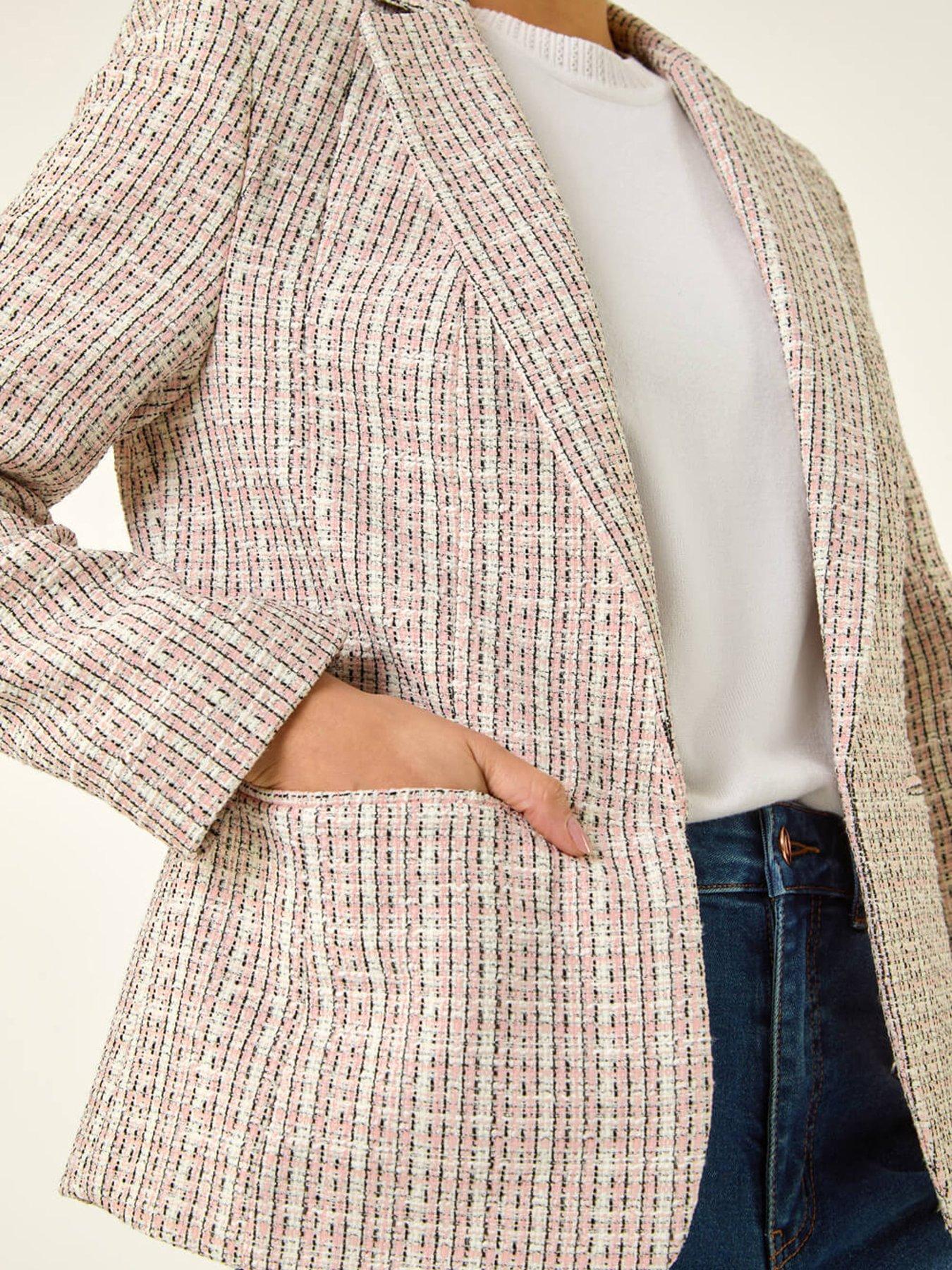 roman-petite-boucle-revere-collar-blazerdetail