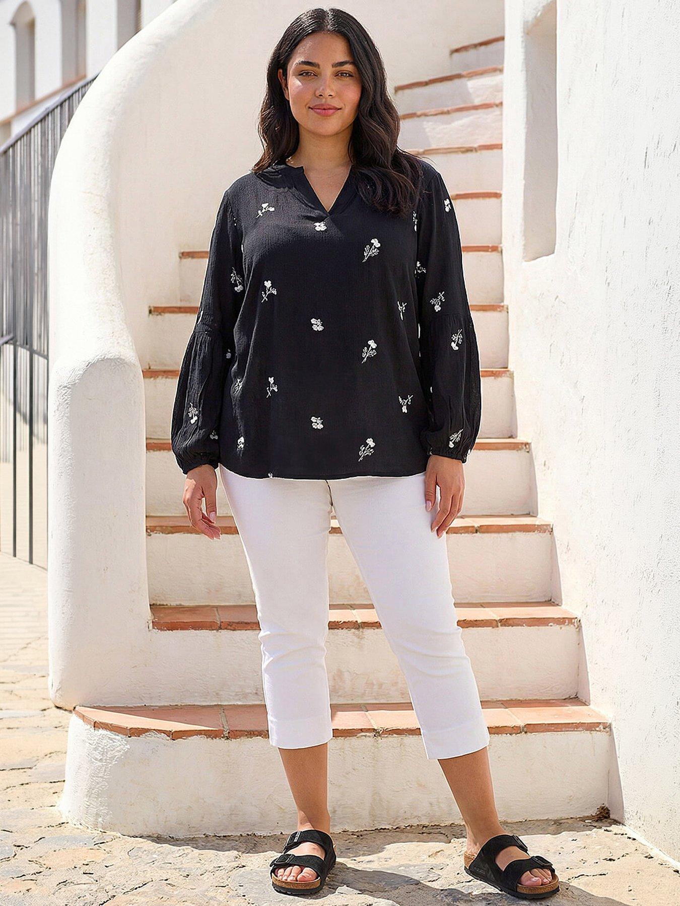 roman-curve-embroidered-woven-top