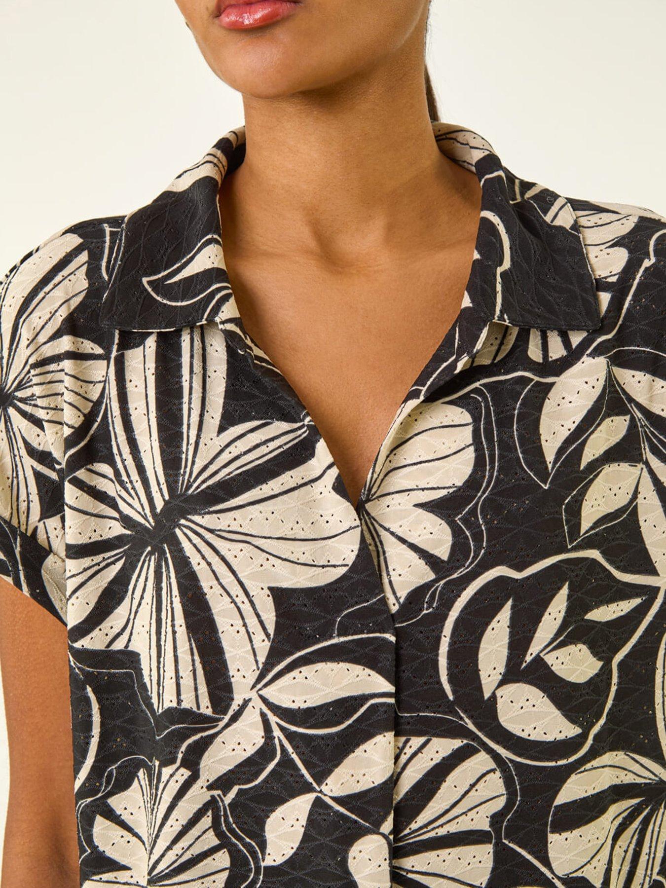 roman-printed-broderie-collared-topdetail
