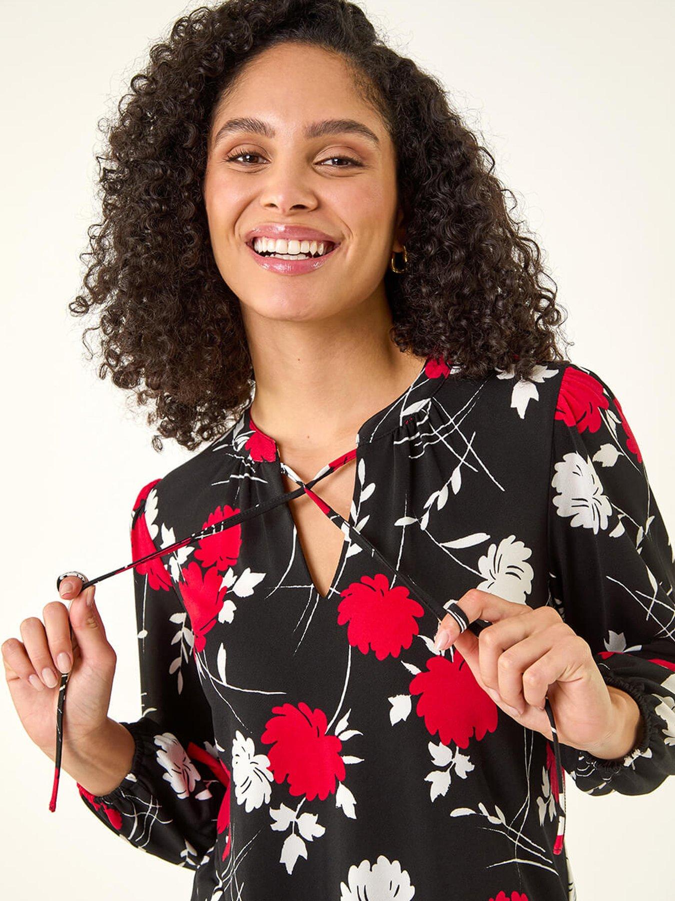 Image 4 of 5 of Roman Floral Tile Print Stretch Top